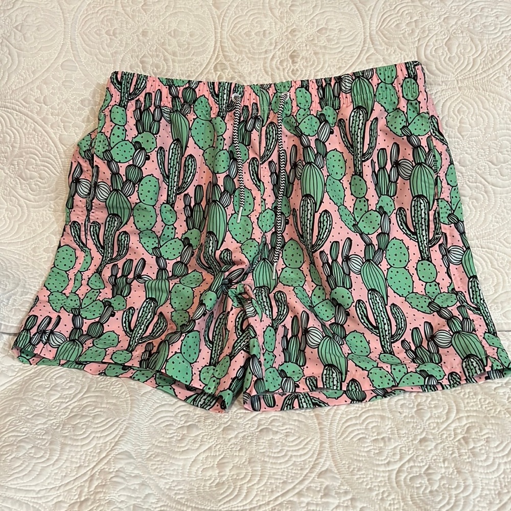 Boardies cactus print swim trunks, size medium